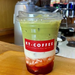 สตรอว์เบอร์รี่ มัทฉะ