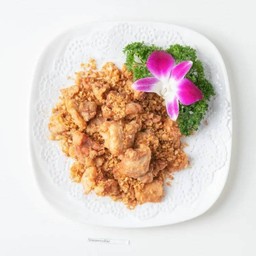 ไก่ทอดกระเทียม (L)