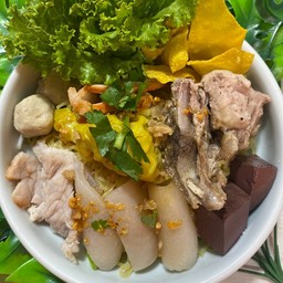 ก๋วยเตี๋ยวหมูน้ำใส