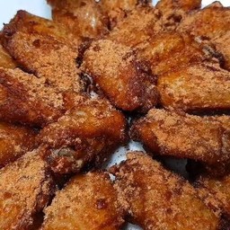 ปีกกลางคลุกซอสหมาล่า 6 ชิ้น