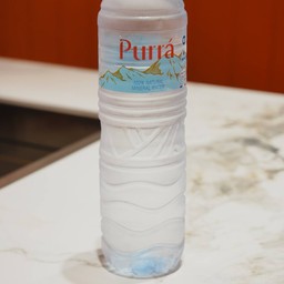 水 น้ำแร่