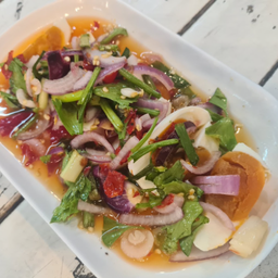 ยำไขเค็ม