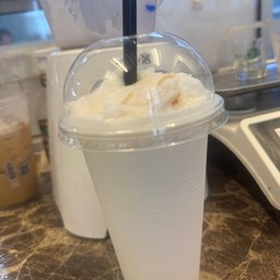 มะพร้าวนมสดปั่น