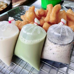 น้ำเต้าหู้งาดำ