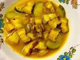 ข้าวสวย + แกงส้มเสือร้องไห้ติดมัน