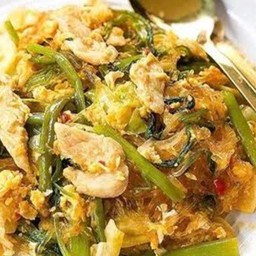 สุกี้แห้งไก่