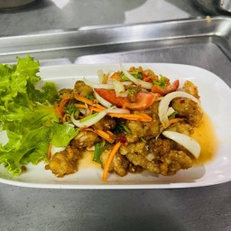 ยำเอ็นไก่