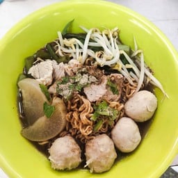 ก๋วยเตี๋ยวนำชัย ลำลูกกา คลอง5 สาขา หน้าเซเว่น ม.พลิโน่ทาวน์ ลำลูกกา คลอง5