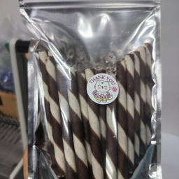 ร้านแม่น้ำหนึ่งผลไม้ปอกสด