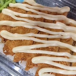 ข้าว-ไก่ทอดซอสมายองเนส