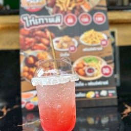 สตรอเบอร์รี่โซดา