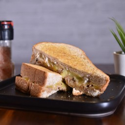 แซนวิชทูน่าชีส