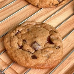 ชิววี่ ช็อกโกแลตชิพ คุกกี้ (chewy choc  chips )