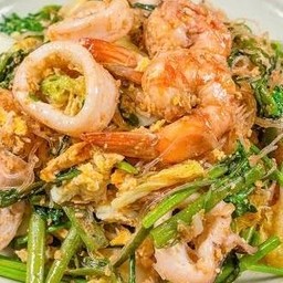 สุกี้ทะเลแห้ง