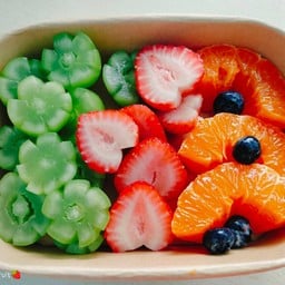 ส้ม+น้องสตอเบอรี่+องุ่นไซมัส