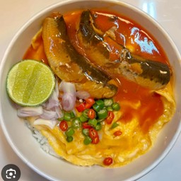 ข้าวไข่ข้นปลากระป๋อง