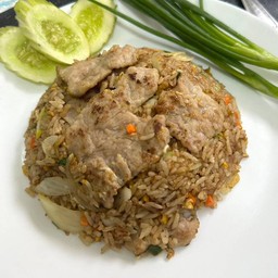 ข้าวผัดหมู
