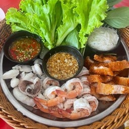 เมี่ยง3สหาย(กุ้งหมูกรอบ หมึก)