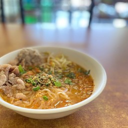 ก๋วยเตี๋ยวเส้นเล็กต้มยำ ธรรมดา