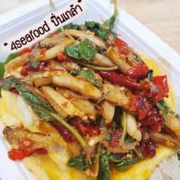 ข้าวไข่ข้นกะเพราปู.