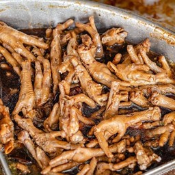 ตีนไก่ตุ๋น