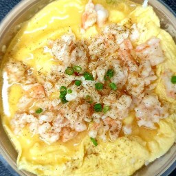 หมูทอด นุ่มๆ ข้าวขยำหมูทอด ข้าวขยำปลาทู ข้าวขยำไก่ทอด ข้าวขยำกุนเชียง ข้าวขยำกุ้ง  ไข่เจียวมันกุ้ง กรอบยังหว่าง