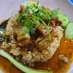 บะหมี่ เกี๊ยว หมูแดง (หน้าบิ๊กซี่สันกำแพง)