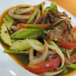 ยำเนื้อย่าง