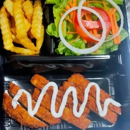 [อร่อยซ่ากับโค้ก] สเต็ก ไก่กรอบ +  โค้ก ออริจินัล (ขวด) 