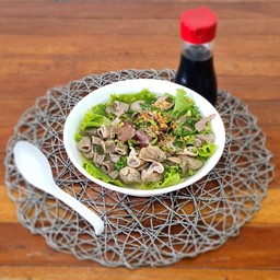 เกาเหลาต้มเลือดหมู