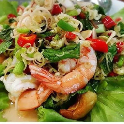 ยำตะไคร้กุ้งสด