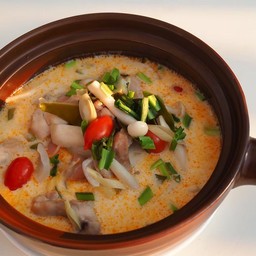 ต้มข่าทะเล