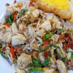ข้าวกะเพรากรรเชียงปู .