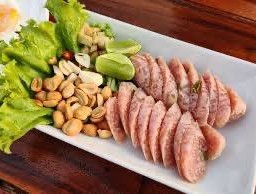 แหนมทรงเครื่อง