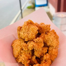 หนังไก่เขย่า