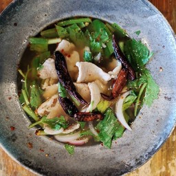 ต้มแซ่บ 3เซียนหมูกระทะ