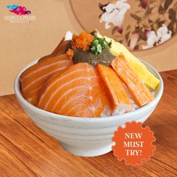 ข้าวหน้าแซลมอนคานิมิโสะทามาโกะ