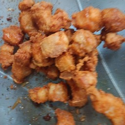 สามชั้นทอดกรอบ