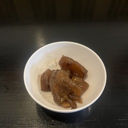 H4 เนื้อเอ็นตุ๋น