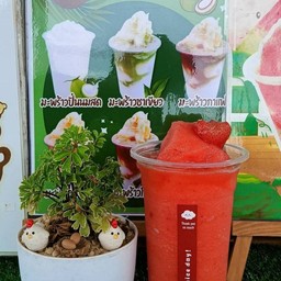 สตอเบอร์รี่ สมูทตี้