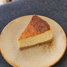 Basque Burnt Cheesecake