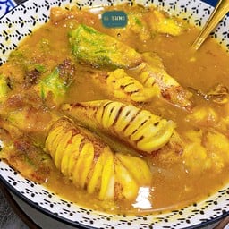แกงเหลือง(แกงส้มใต้) ไข่ชะอมหมึกไข่