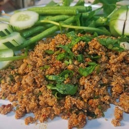 สถานีส้มตำยำแซ่บByแม่หมู