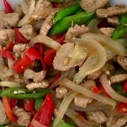 หมูผัดพริกราดข้าว