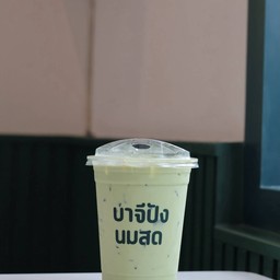 นมนัวชาเขียวมัทฉะ เย็น