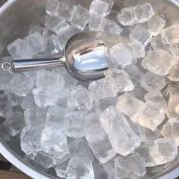 น้ำแข็งถัง