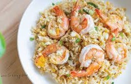 ข้าวผัดกุ้ง fried rice with shrimp