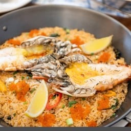กุ้งแม่น้ำย่างและข้าวผัดมันกุ้ง     จานใหญ่