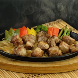 KUROBUTA STEAK