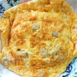 ข้าวไข่เจียวหมูเด้ง